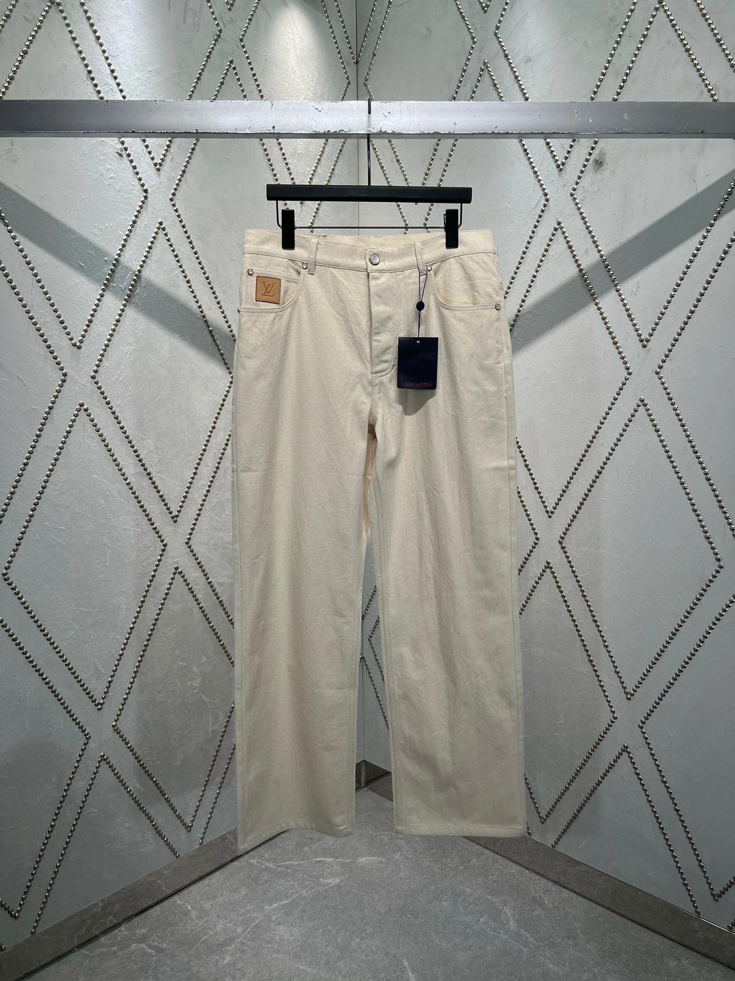&wg.luxury-- 8V item:E-F000C1114